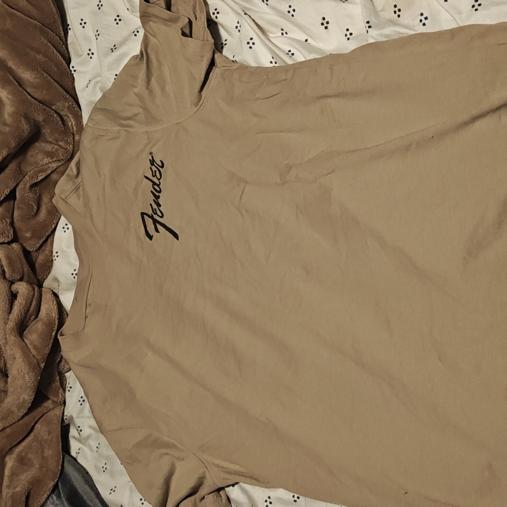 Beige Fender tee